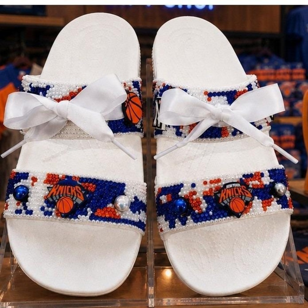 New York Knicks custom Rhinestone Crocs Slides Women 9 White Blue Orange